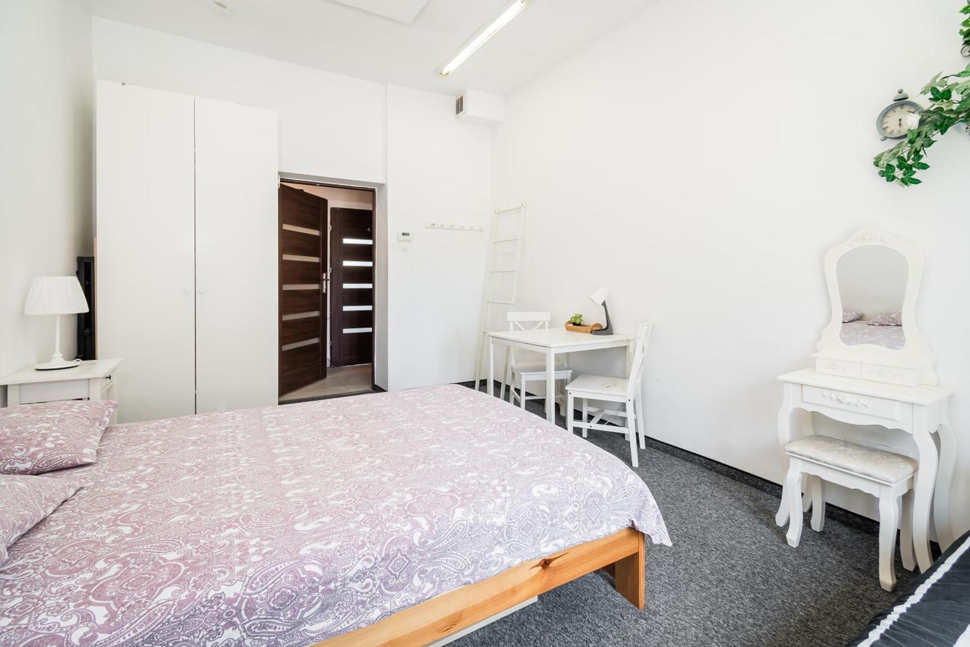 Master Corner Apartment Krakkó Kültér fotó